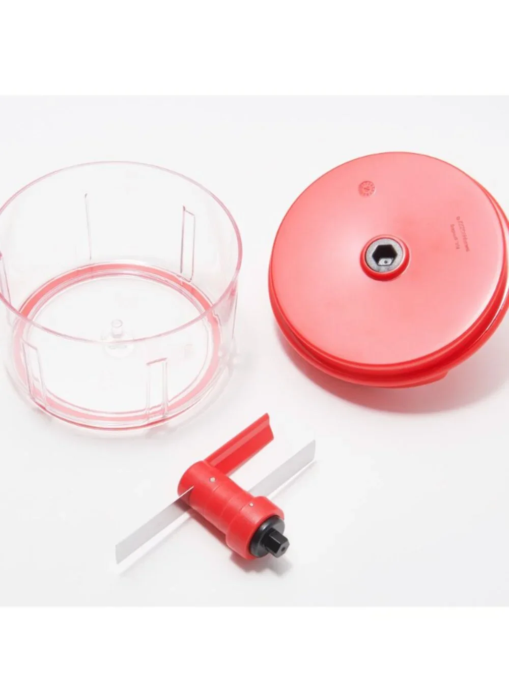 Kuhn Rikon 2-Cup Pull & Chop Food Chopper K50212 RED